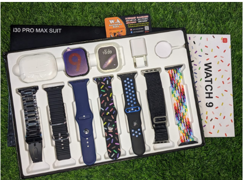 New i30 Pro Max Suit Hi watch 9 Ultra 11 in 1